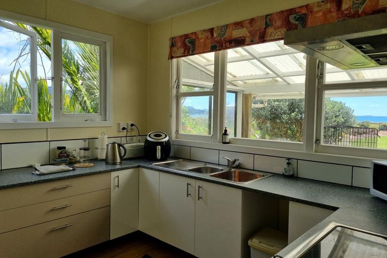 Photo of property in 10734 State Highway 35, Waihau Bay, Te Kaha, 3199
