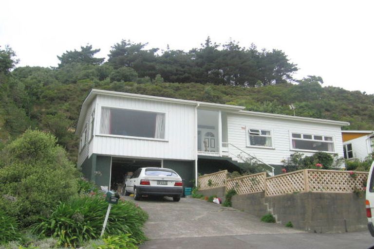 Photo of property in 53 Witham Street, Island Bay, Wellington, 6023