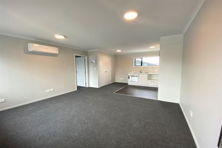 Photo of property in 206/17 Vialou Street, Hamilton Central, Hamilton, 3204