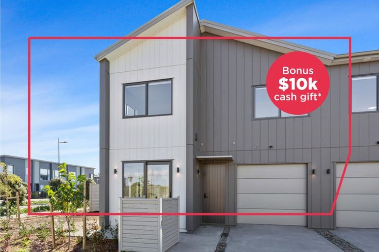 Photo of property in 8 Verde Lane, Rosehill, 2113