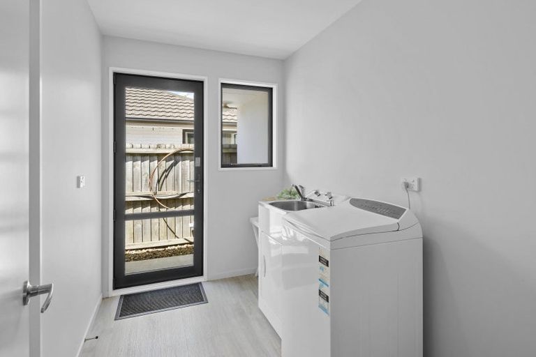 Photo of property in 10 Puhara Avenue, Parklands, Christchurch, 8083