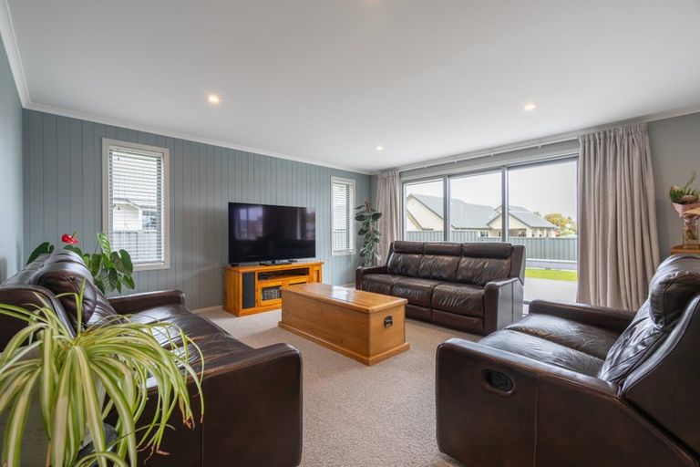 Photo of property in 22a Lawson Burrows Crescent, Te Anau, 9600