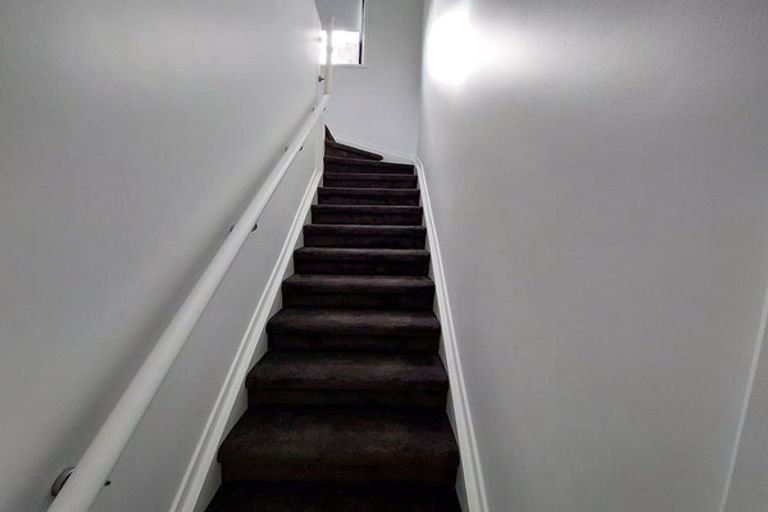 Photo of property in 1/339 Pakuranga Road, Pakuranga Heights, Auckland, 2010