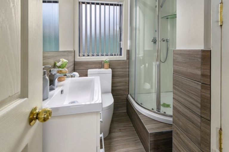 Photo of property in 1/173 Wellington Street, Howick, Auckland, 2014