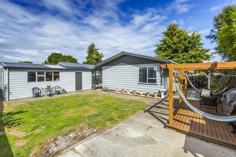 Photo of property in 84 Totara Park Road, Totara Park, Upper Hutt, 5018