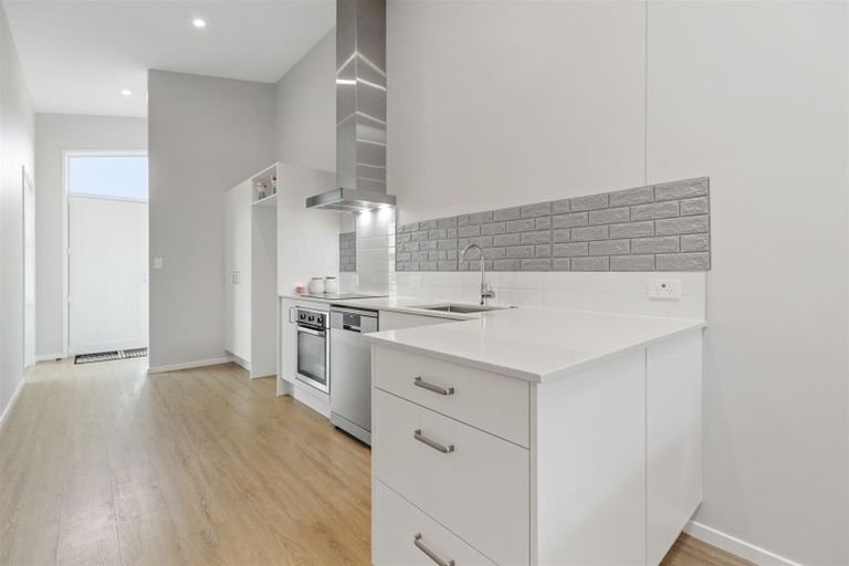 Photo of property in 4a Tiria Drive, Papamoa Beach, Papamoa, 3118