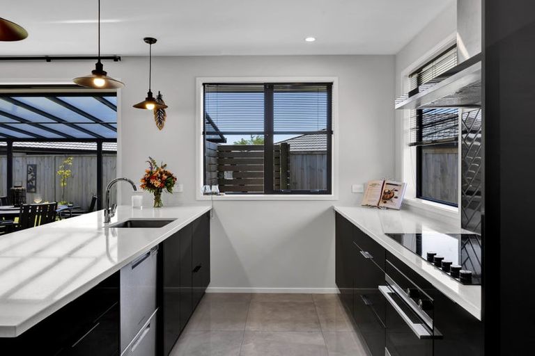 Photo of property in 8 Wheki Lane, Inglewood, 4330