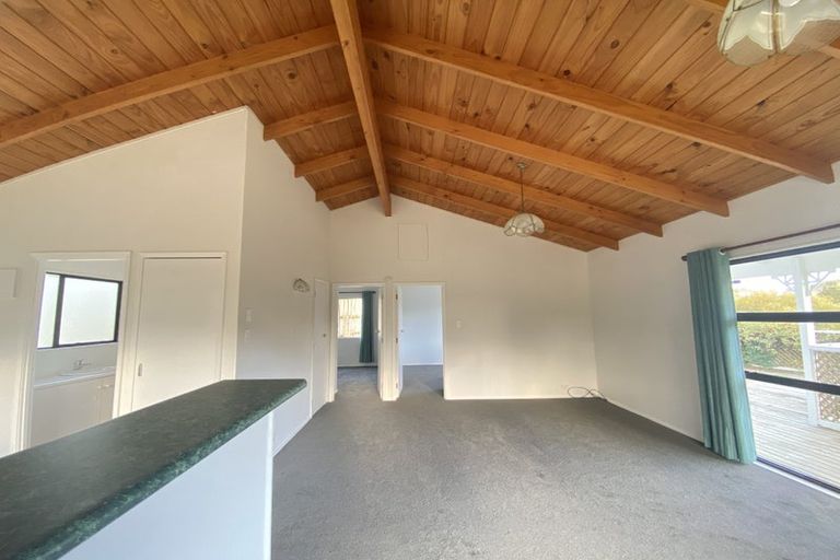 Photo of property in 638 Kahikatea Flat Road, Waitoki, Kaukapakapa, 0871