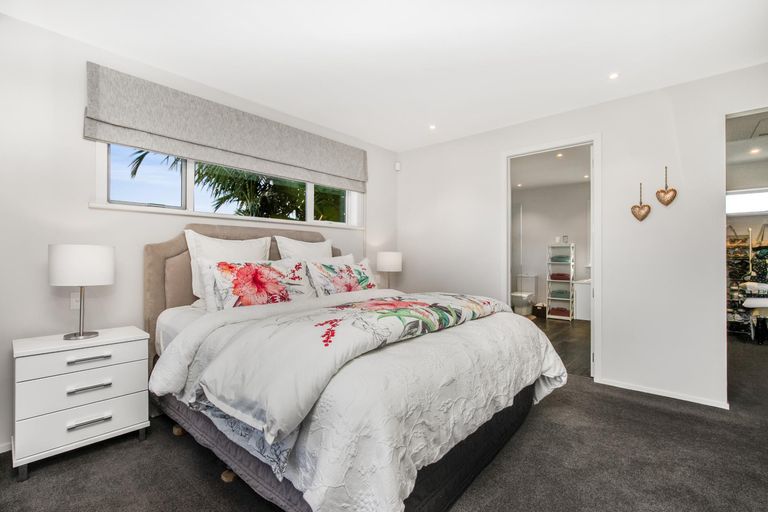 Photo of property in 129 Ostrich Farm Road, Pukekohe, 2676