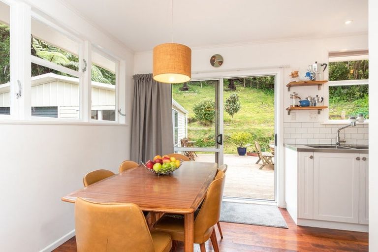 Photo of property in 12 Tobruk Street, Karori, Wellington, 6012