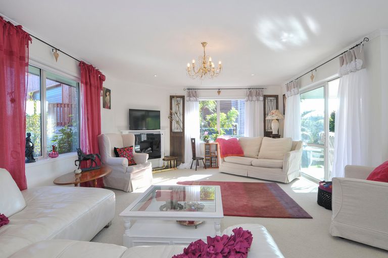 Photo of property in 68 Utopia Park Heights, Welcome Bay, Tauranga, 3112