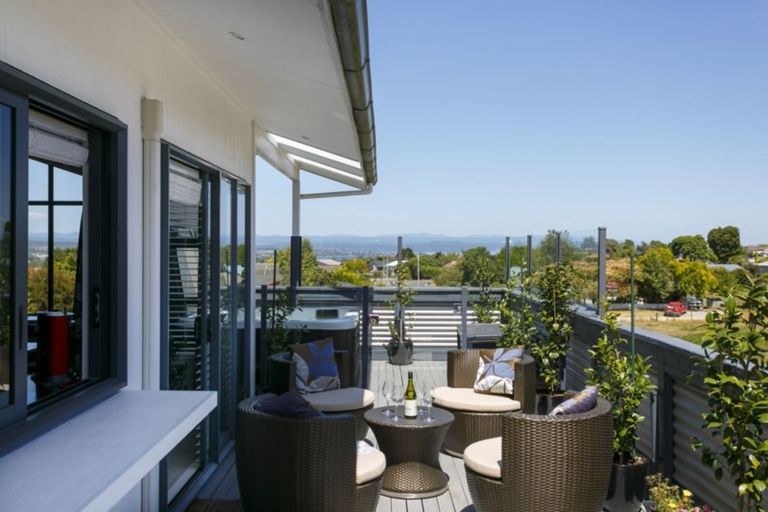 Photo of property in 17 Vaucluse Drive, Nukuhau, Taupo, 3330