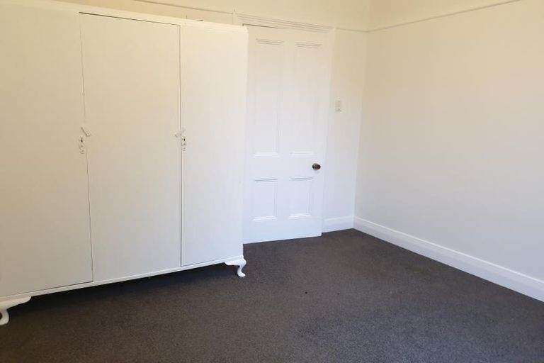 Photo of property in 119 Glenmore Street, Kelburn, Wellington, 6012