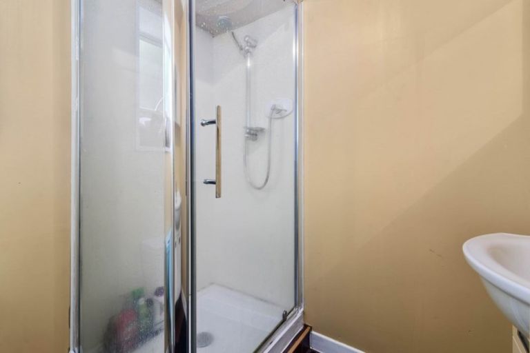 Photo of property in 32 Westbourne Avenue, Pomare, Rotorua, 3015