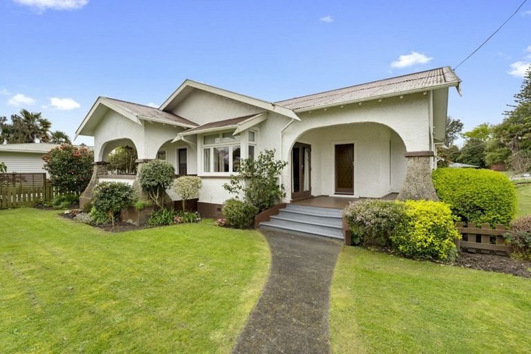 Photo of property in 2 Sedgebrook Street, Whanganui East, Whanganui, 4500