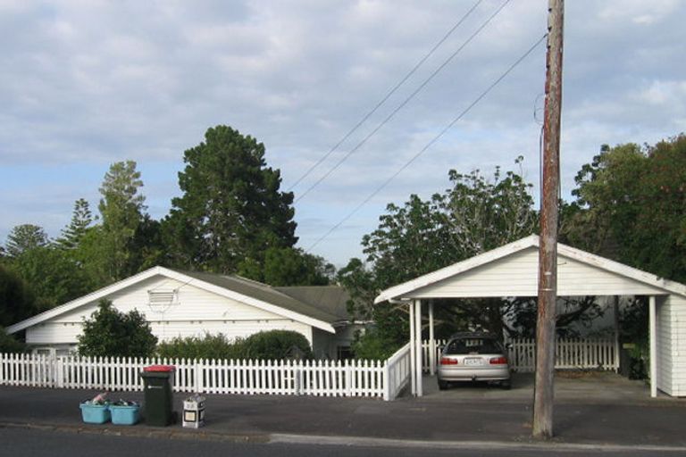 Photo of property in 14 Waiatarua Road, Remuera, Auckland, 1050