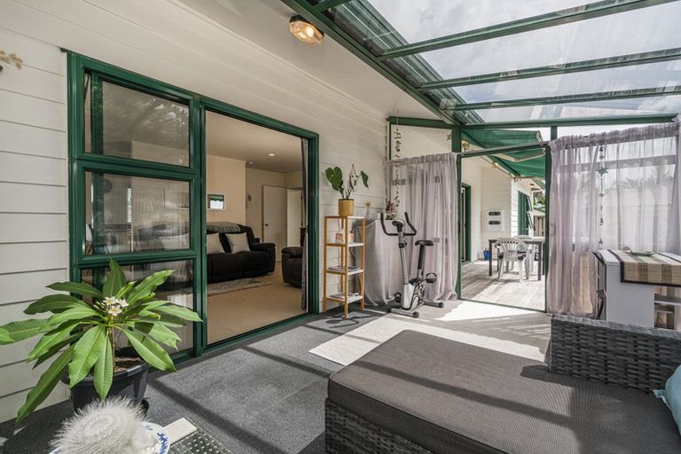 Photo of property in 2 Seascape Avenue, Whitianga, 3510