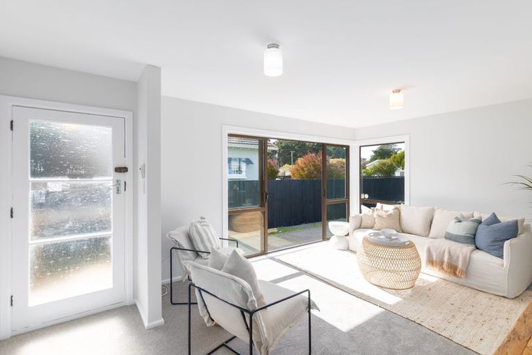 Photo of property in 330 Keyes Road, New Brighton, Christchurch, 8083