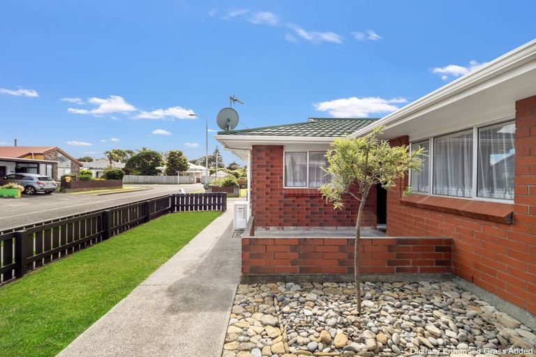 Photo of property in 1a Saunders Place, Gonville, Whanganui, 4501