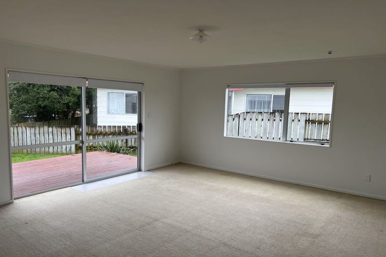 Photo of property in 45b Lyn Grove, Papamoa Beach, Papamoa, 3118