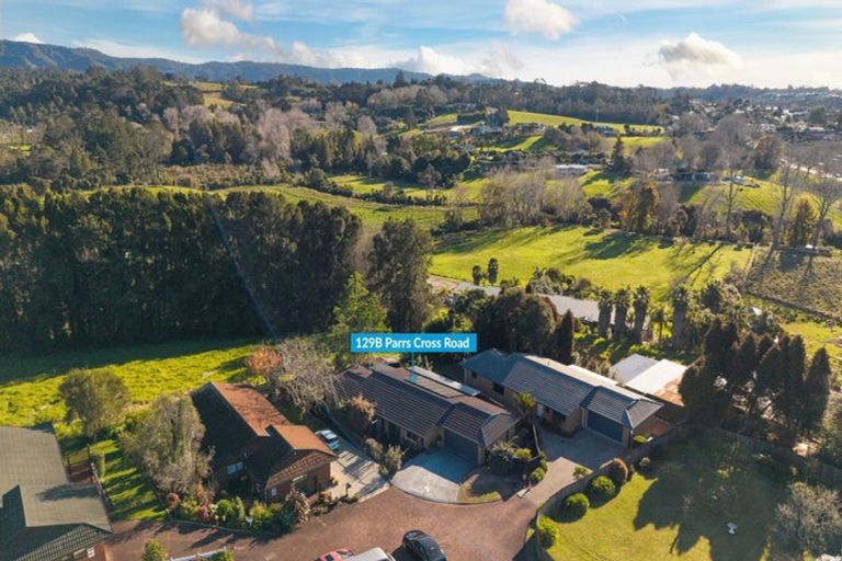 Photo of property in 129b Parrs Cross Road, Glen Eden, Auckland, 0612