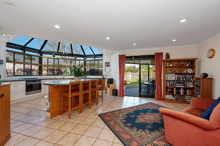 Photo of property in 9 Caversham Drive, Rototuna, Hamilton, 3210