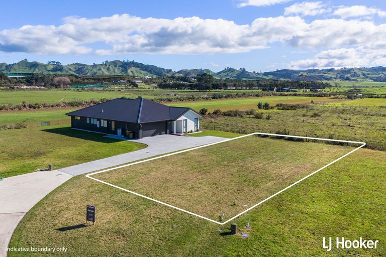 Photo of property in 49 Reel Road, Waihi Beach, 3611
