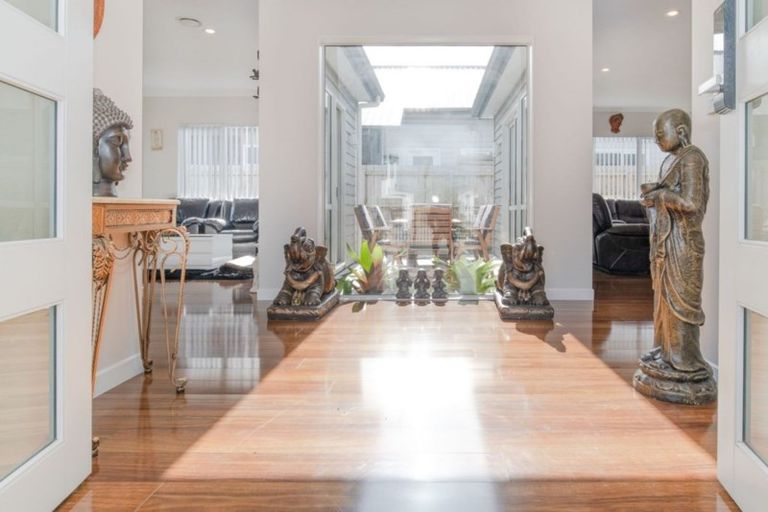 Photo of property in 180 Matua Road, Kumeu, 0810