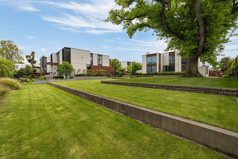 Photo of property in 138c Glandovey Road, Strowan, Christchurch, 8052