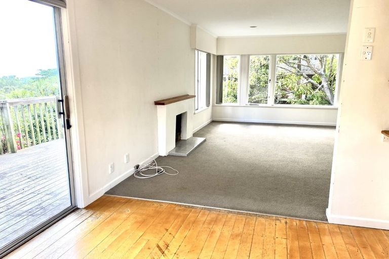 Photo of property in 77 Sunrise Avenue, Murrays Bay, Auckland, 0630