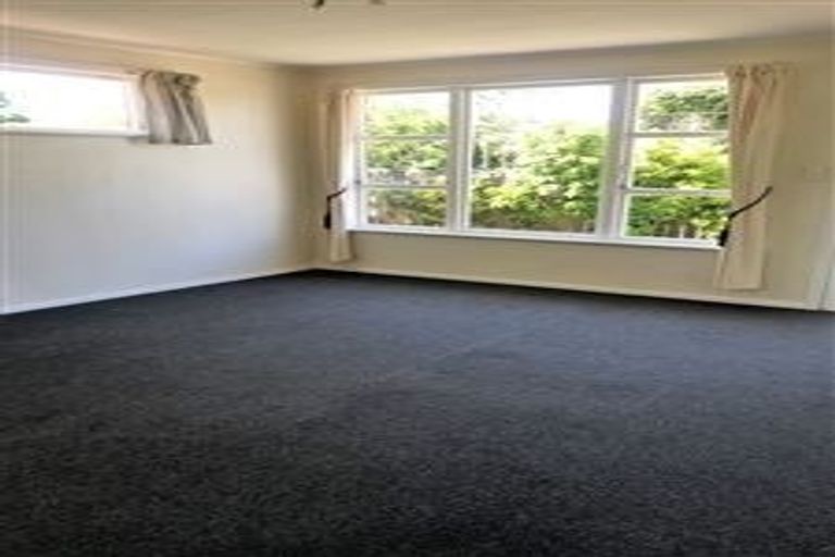 Photo of property in 2/33 Ward Street, Trentham, Upper Hutt, 5018