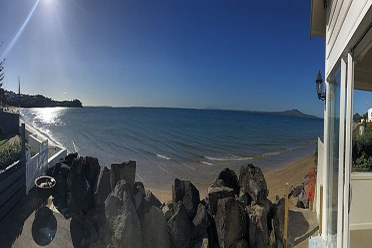 Photo of property in 57 Milford Road, Milford, Auckland, 0620