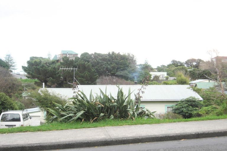 Photo of property in 8 Tennis Court Road, Raumati South, Paraparaumu, 5032
