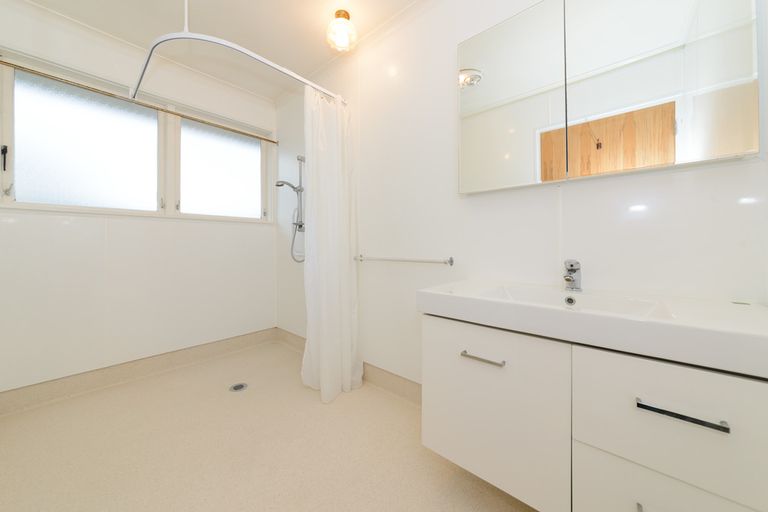 Photo of property in 22a Acacia Street, Kelvin Grove, Palmerston North, 4414