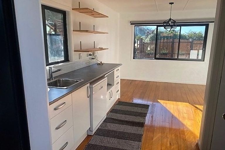 Photo of property in 9 Sowman Street, The Brook, Nelson, 7010