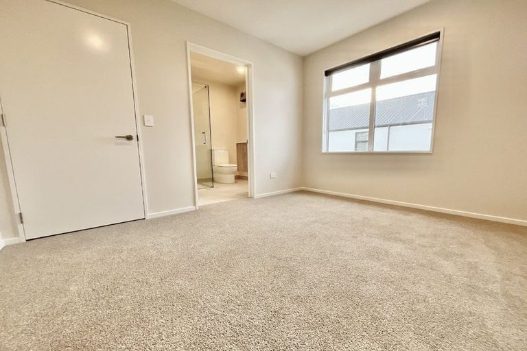 Photo of property in 2/205 Cranford Street, St Albans, Christchurch, 8014