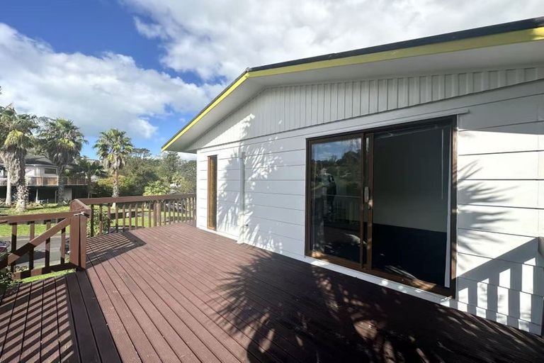 Photo of property in 12 Wilkinson Way, Browns Bay, Auckland, 0630