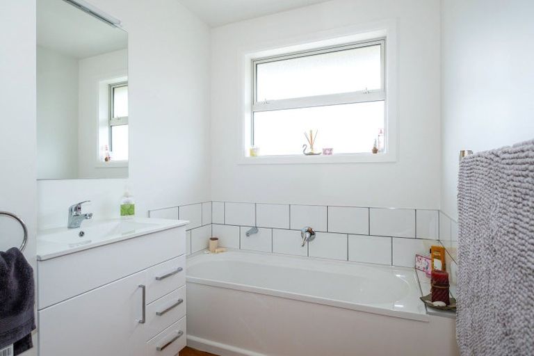 Photo of property in 47 Connolly Street, Geraldine, 7930