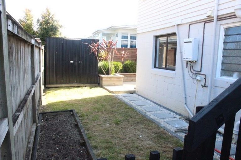 Photo of property in 146 Wellington Street, Howick, Auckland, 2014
