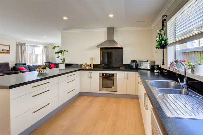 Photo of property in 13 Hodgkinson Road, Pegasus, 7612