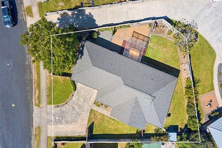 Photo of property in 14 Newfield Drive, Fairview Downs, Hamilton, 3214