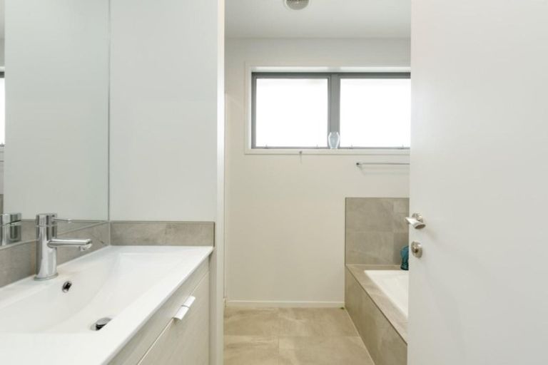 Photo of property in 84 Rexford Heights, Pyes Pa, Tauranga, 3112