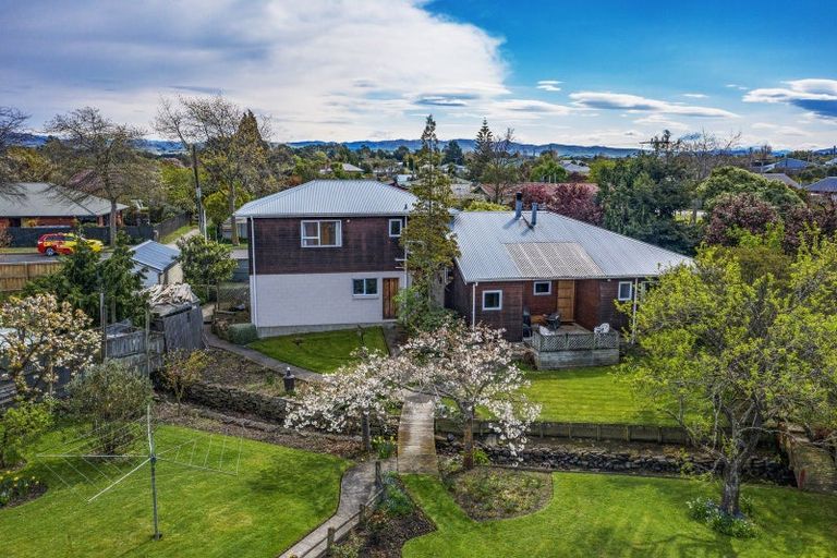 Photo of property in 22 Bank Street, Amberley, 7410