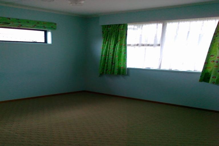 Photo of property in 483 Pine Valley Road, Dairy Flat, Silverdale, 0992