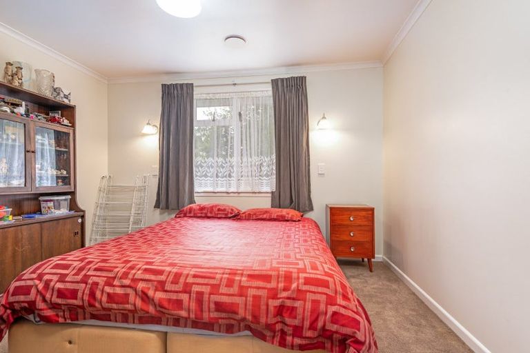 Photo of property in 176 Bridge Street, Bulls, 4818