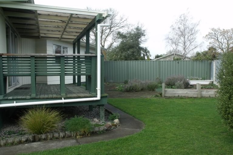 Photo of property in 9 Kaweka Place, Havelock North, 4130
