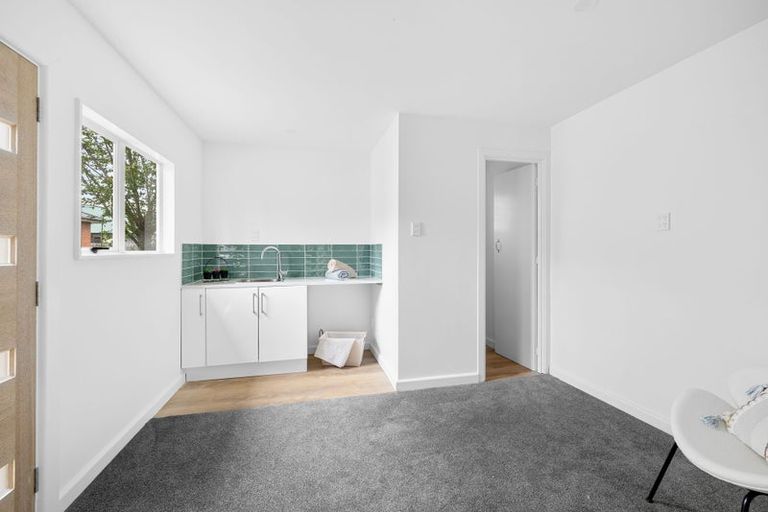 Photo of property in 17 Clarendon Terrace, Woolston, Christchurch, 8023