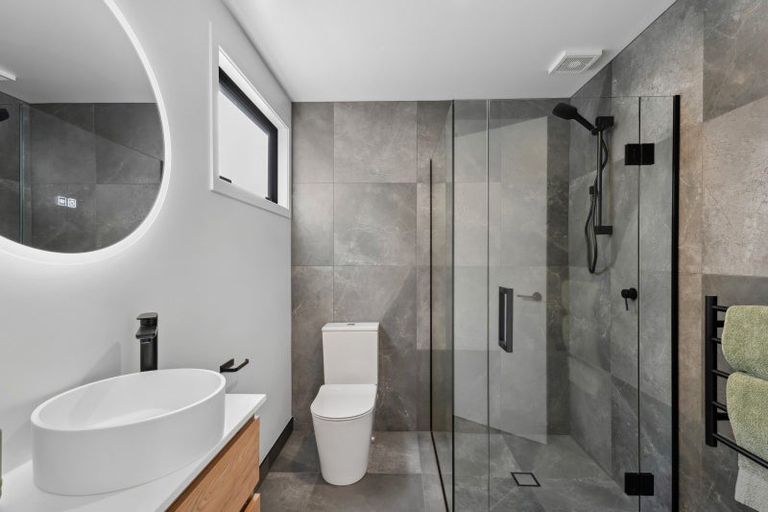 Photo of property in 45a Mcadam Drive, Jacks Point, Queenstown, 9371