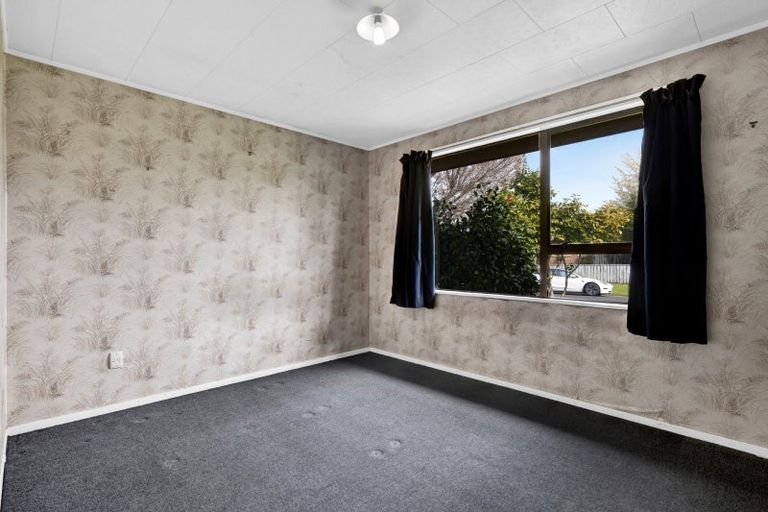 Photo of property in 5 Tawari Street, Inglewood, 4330