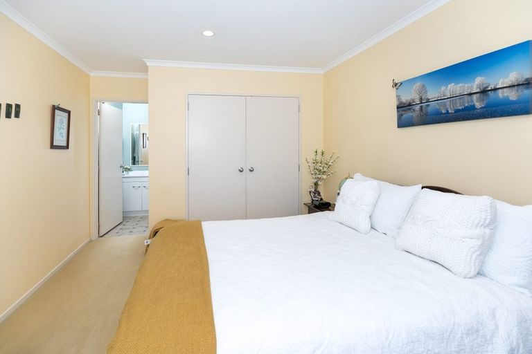 Photo of property in 22c Hunter Street, Hamilton Lake, Hamilton, 3204